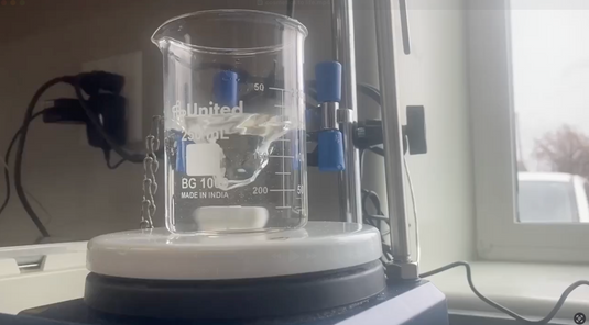 beaker spinning on heater